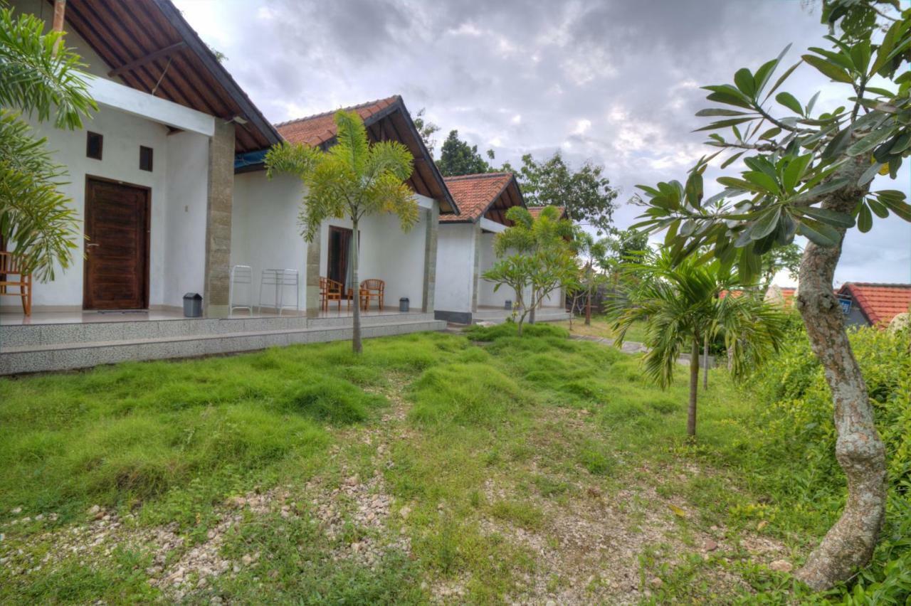 Kira Homestay Lembongan Exteriör bild